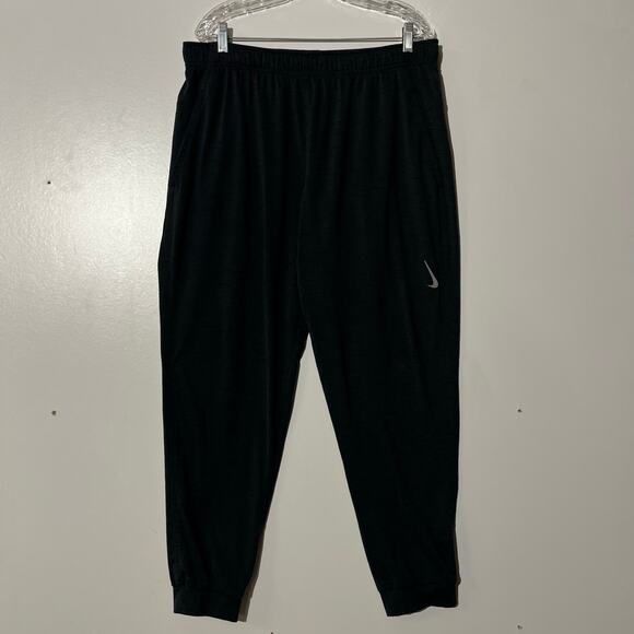 Nike Dri-Fit Standard Fit Swoosh Casual Black Jogger Sweatpants Men’s Size XL - Picture 1 of 7